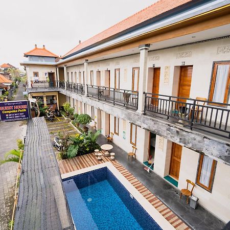 Guesthouse Cempaka Putih Seminyak Dış mekan fotoğraf