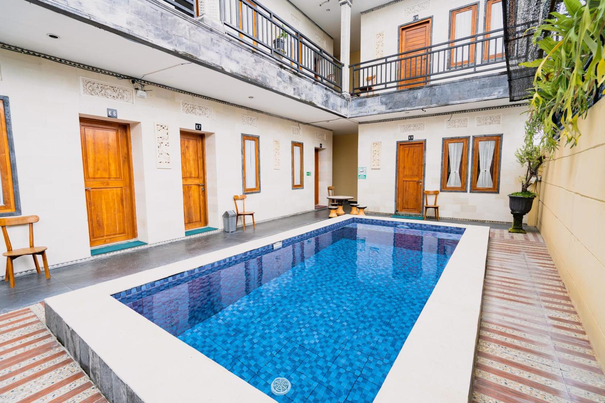 Guesthouse Cempaka Putih Seminyak Dış mekan fotoğraf