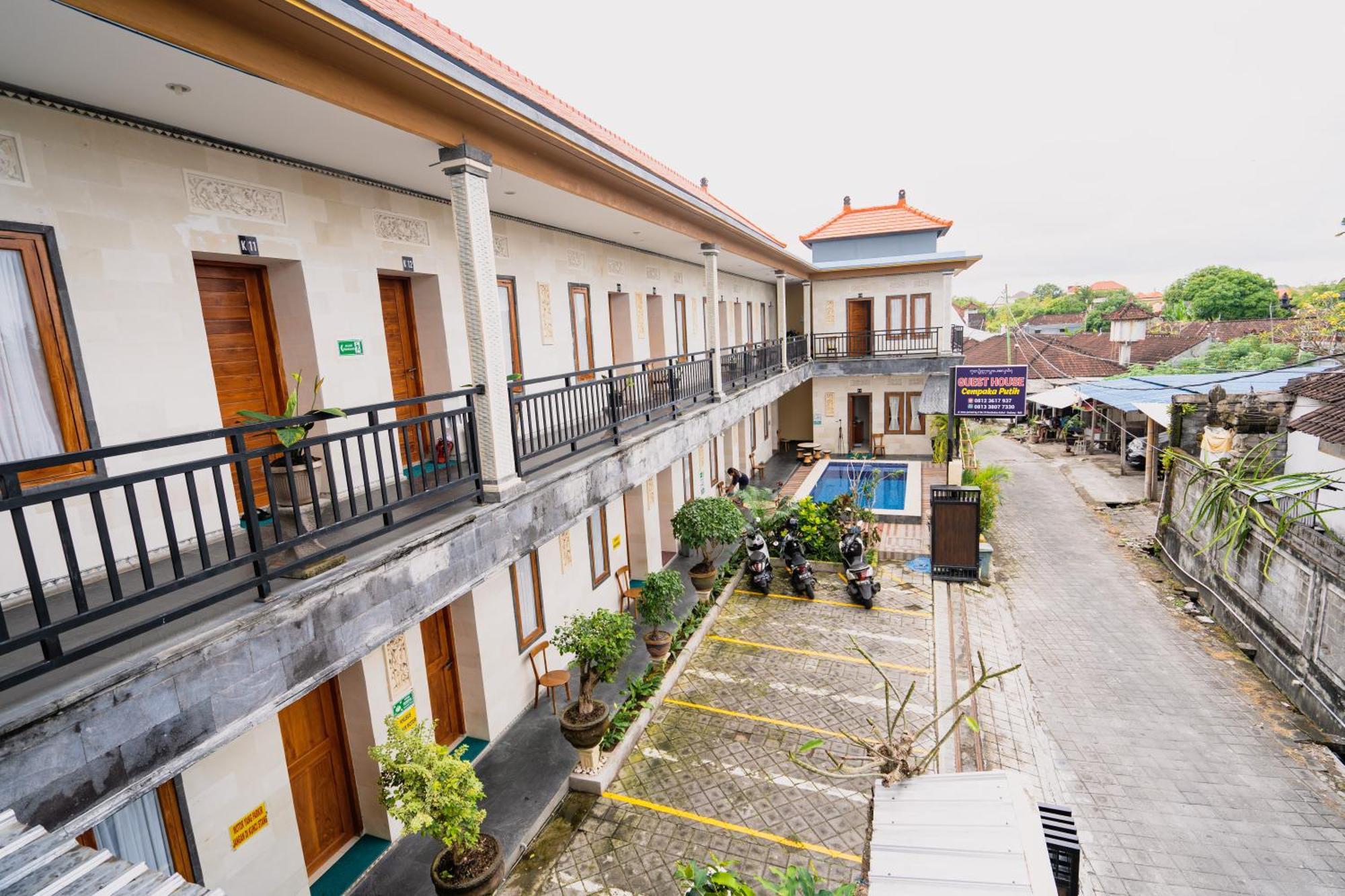 Guesthouse Cempaka Putih Seminyak Dış mekan fotoğraf